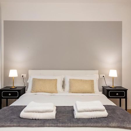 Milan Duomo Suites エクステリア 写真