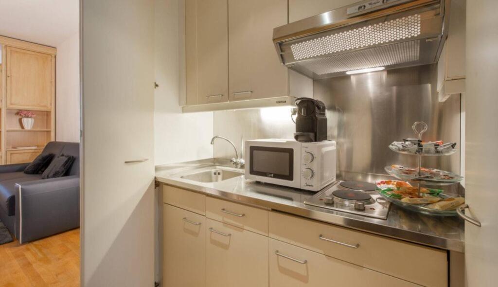 Milan Duomo Suites エクステリア 写真