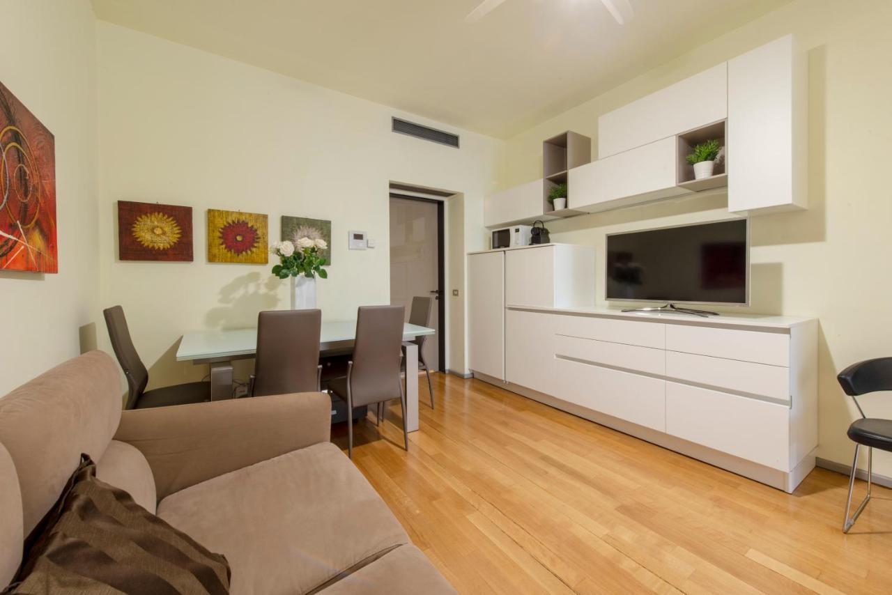 Milan Duomo Suites エクステリア 写真