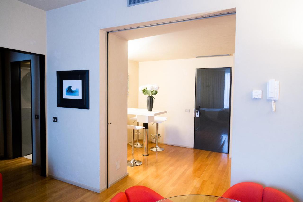 Milan Duomo Suites エクステリア 写真