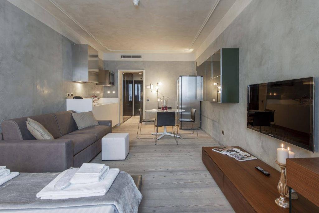 Milan Duomo Suites エクステリア 写真