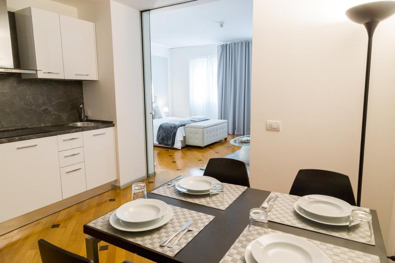 Milan Duomo Suites エクステリア 写真