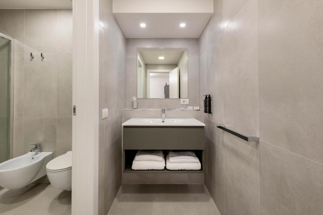 Milan Duomo Suites エクステリア 写真