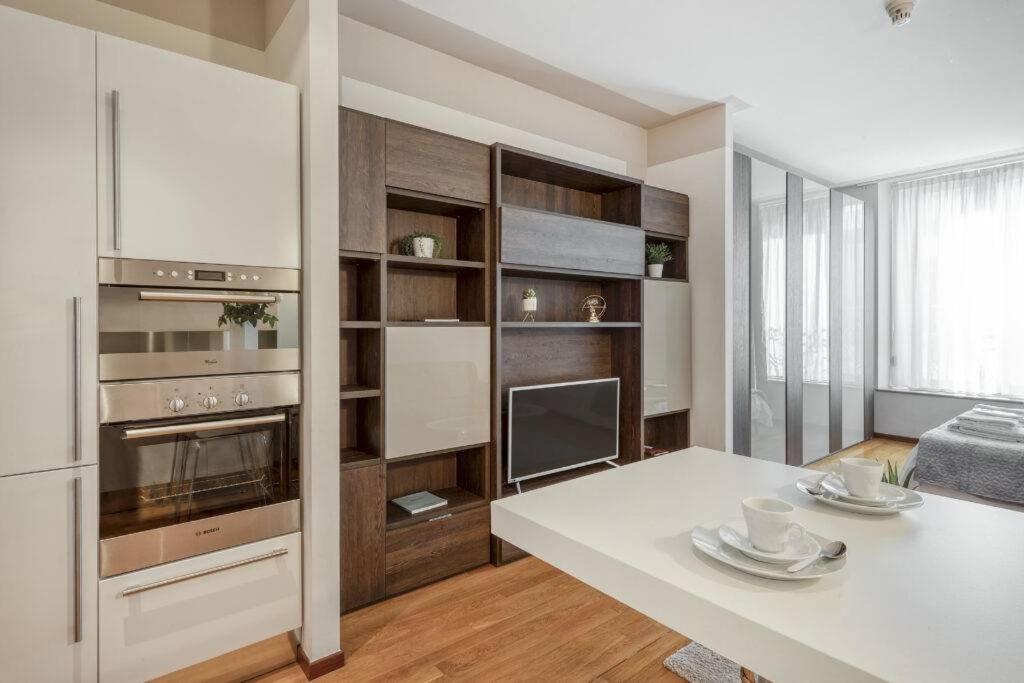 Milan Duomo Suites エクステリア 写真